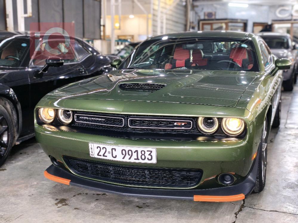 Dodge Challenger